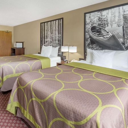 Super 8 By Wyndham Hebron Lowell Area Exterior foto